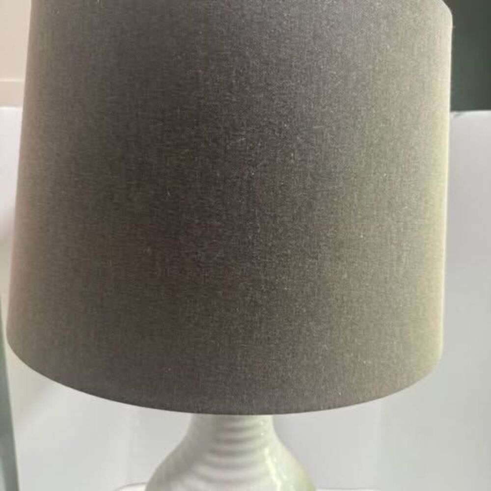 Lamp - Picture 3 of 5